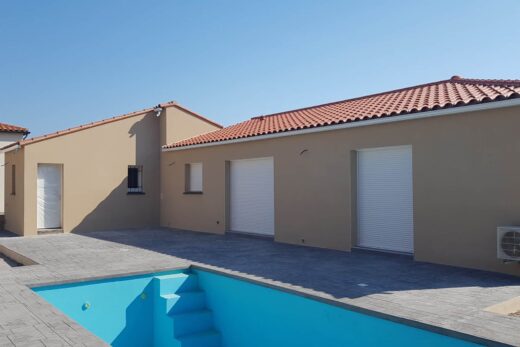 Maison plain pied avec piscine
