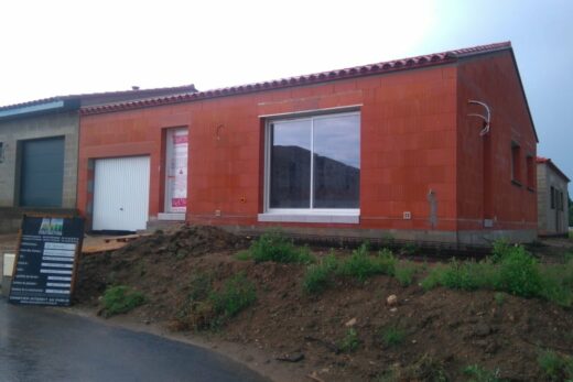 VILLA A FINIR A PRADES